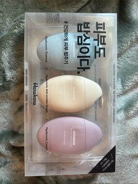 WONDER Hyaluronic Trio Moisturizer Set — Blue, Cream, Pink